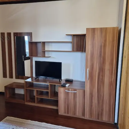 Hotel Trifon Zarezan Family