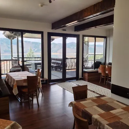 Hotel Trifon Zarezan Family 3*