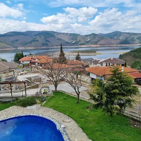 Trifon Zarezan Family Hotel