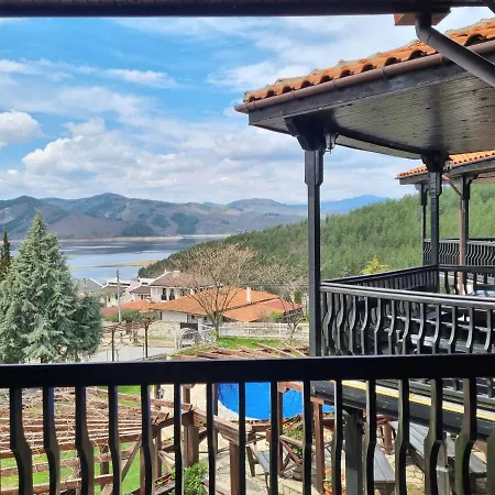 Trifon Zarezan Family 3* Glavatartsi