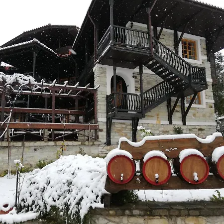 Trifon Zarezan Family 3* Главатарци